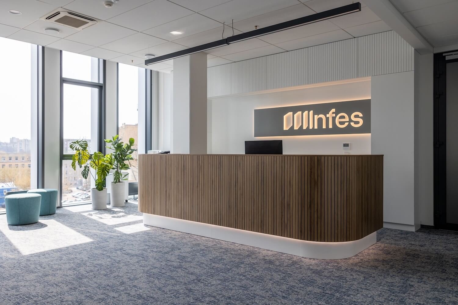 Infes įmonės biuras. Infes atsiliepimas apie Unlock test įrankių naudojimą.